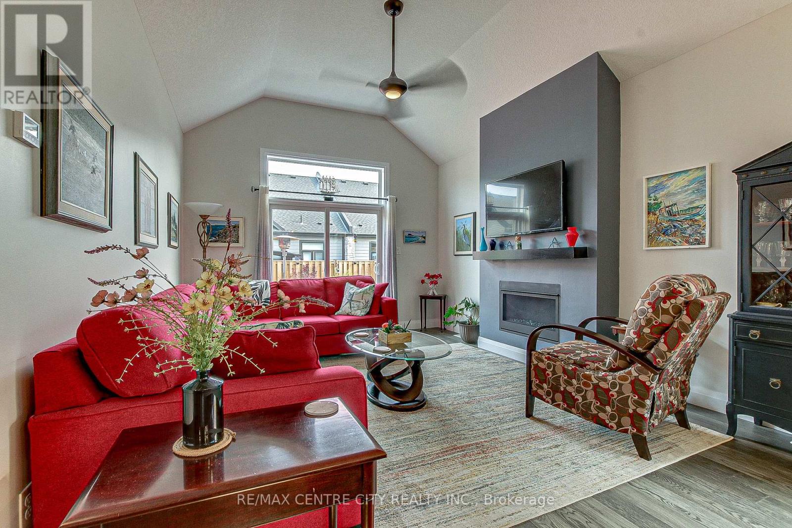 71 Compass Trail, Central Elgin, Ontario  N5L 0B4 - Photo 6 - X12063112