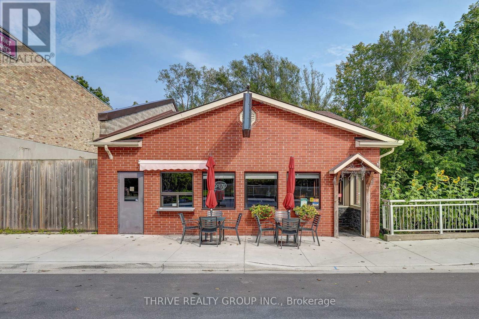 226 MAIN STREET, North Middlesex, Ontario