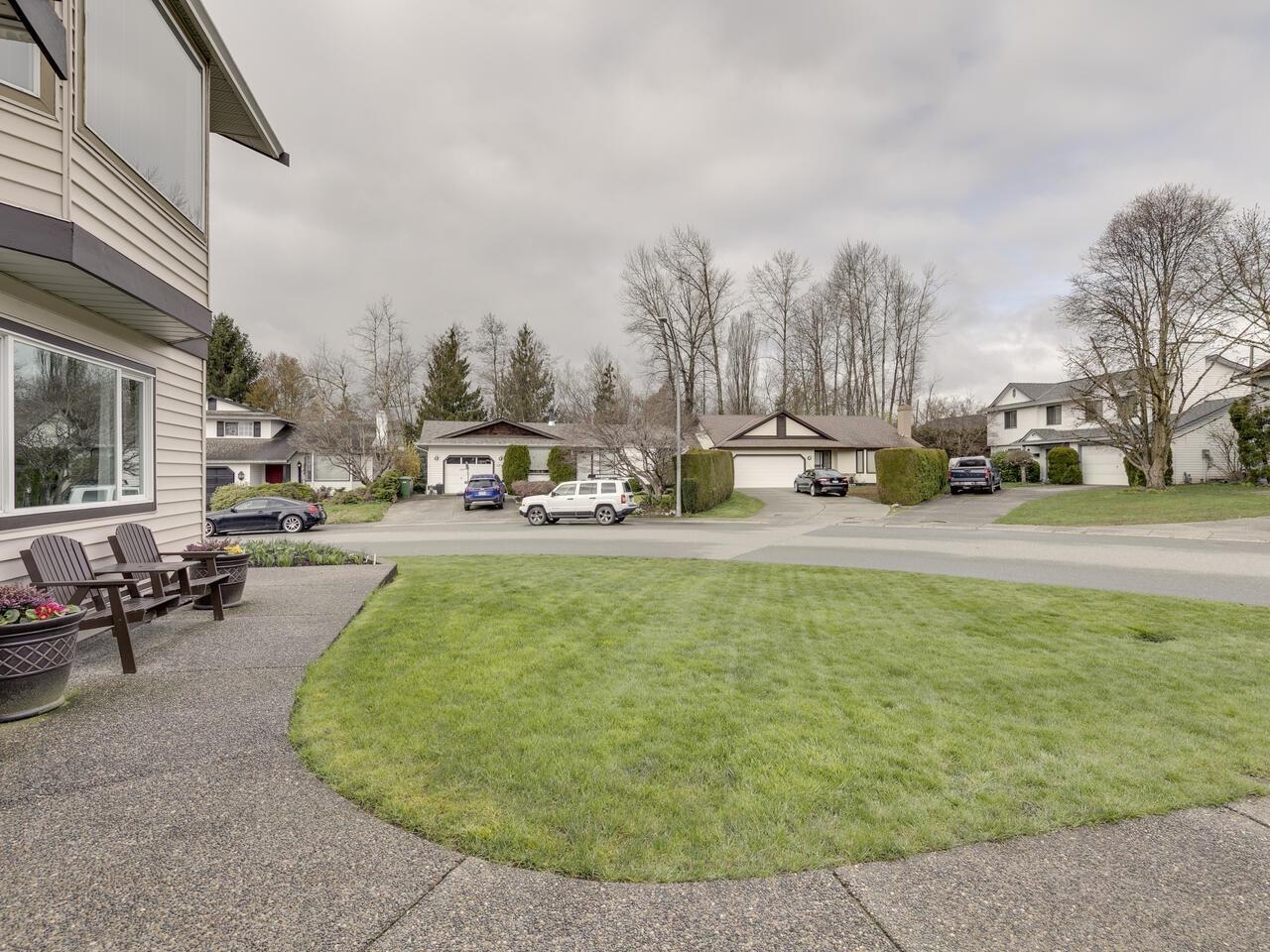 Property at 2842 GARDNER PLACE image 3