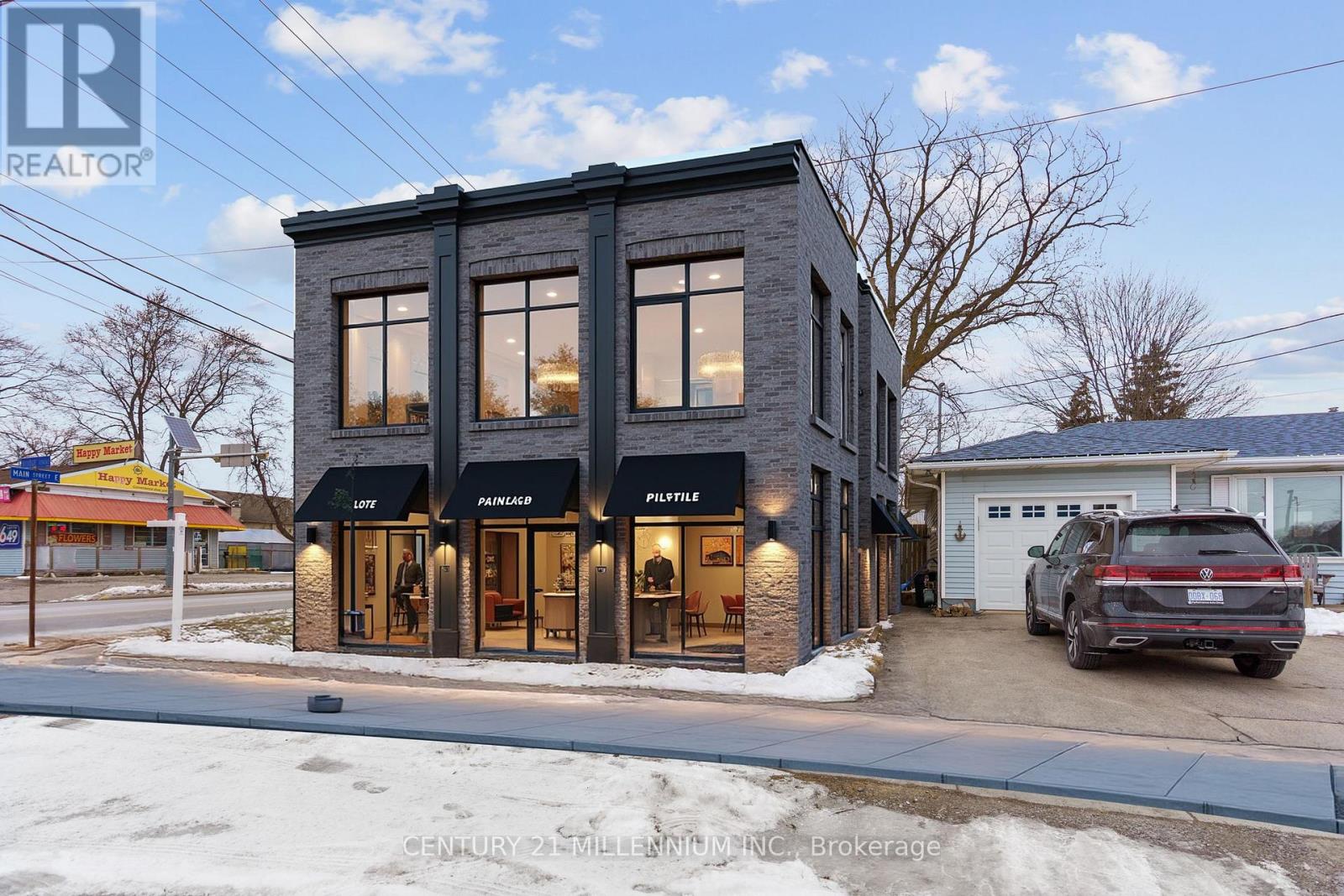 Property at 21 BRIDGE STREET E image 3