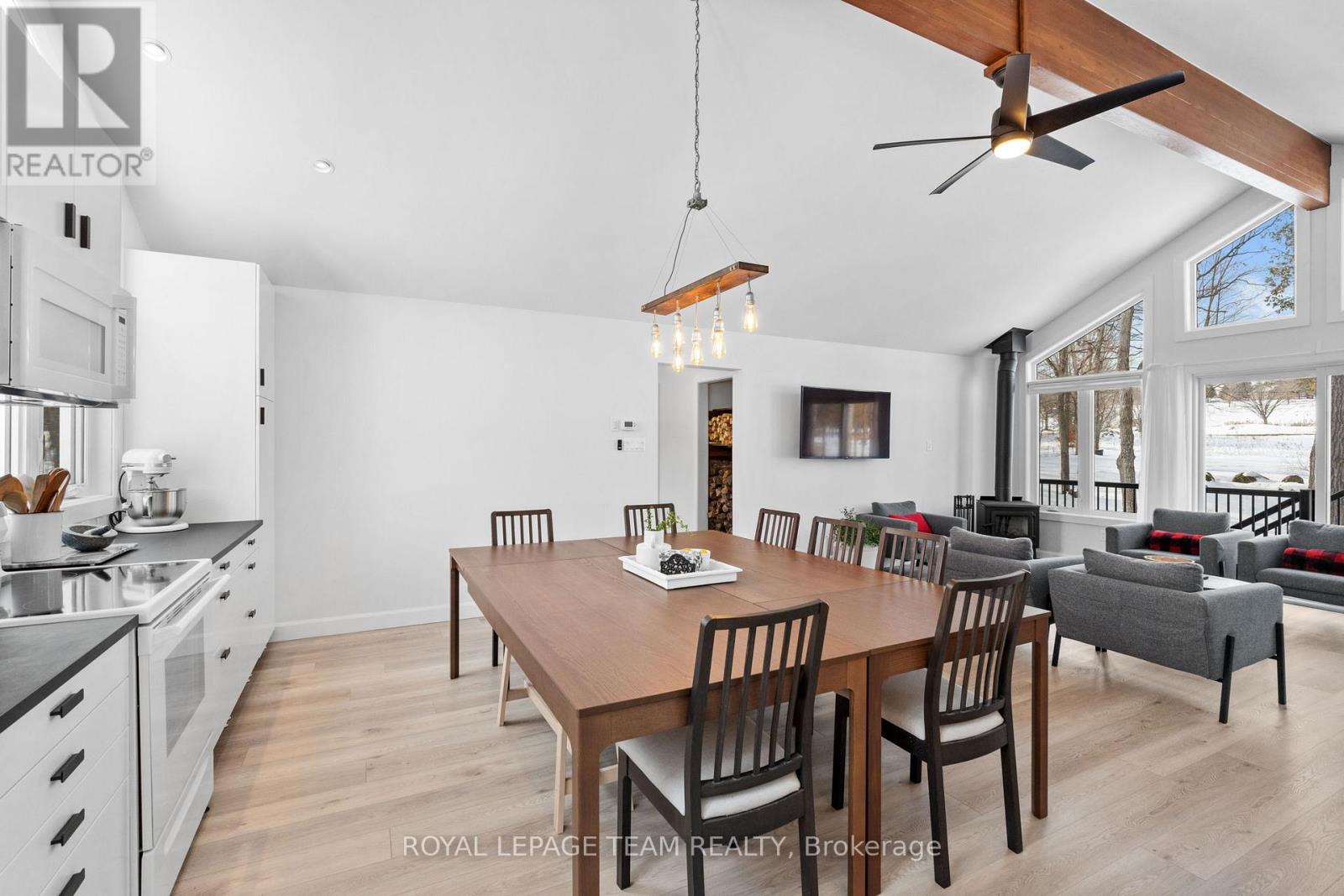 31 Morning Flight Court, Greater Madawaska, Ontario  K0J 1H0 - Photo 29 - X12063231