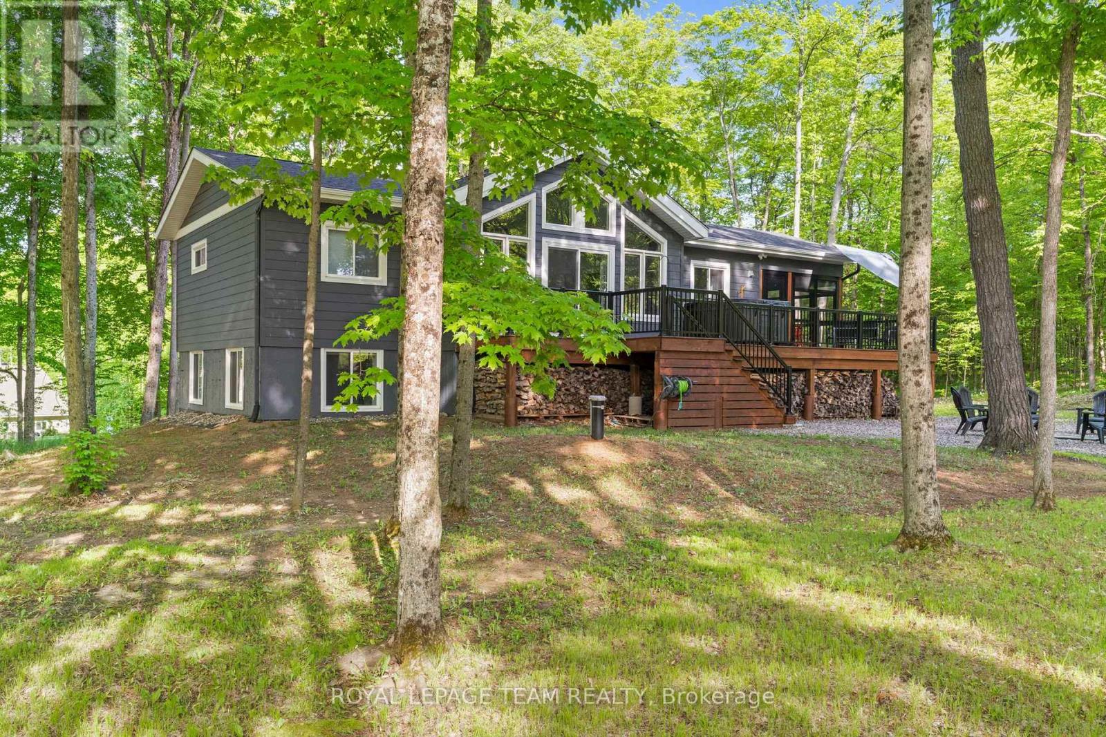 31 Morning Flight Court, Greater Madawaska, Ontario  K0J 1H0 - Photo 6 - X12063231