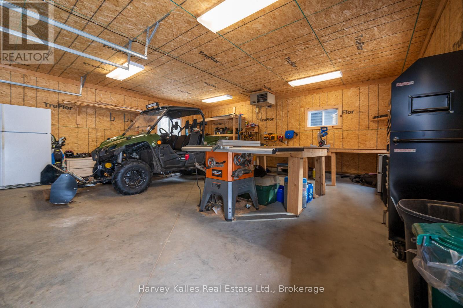 59 Deer Lake Road, Huntsville, Ontario  P0B 1L0 - Photo 17 - X12063162