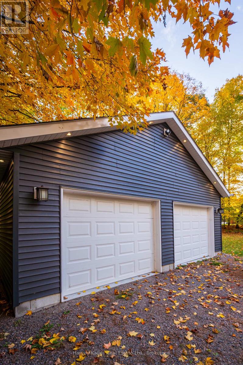 59 Deer Lake Road, Huntsville, Ontario  P0B 1L0 - Photo 19 - X12063162