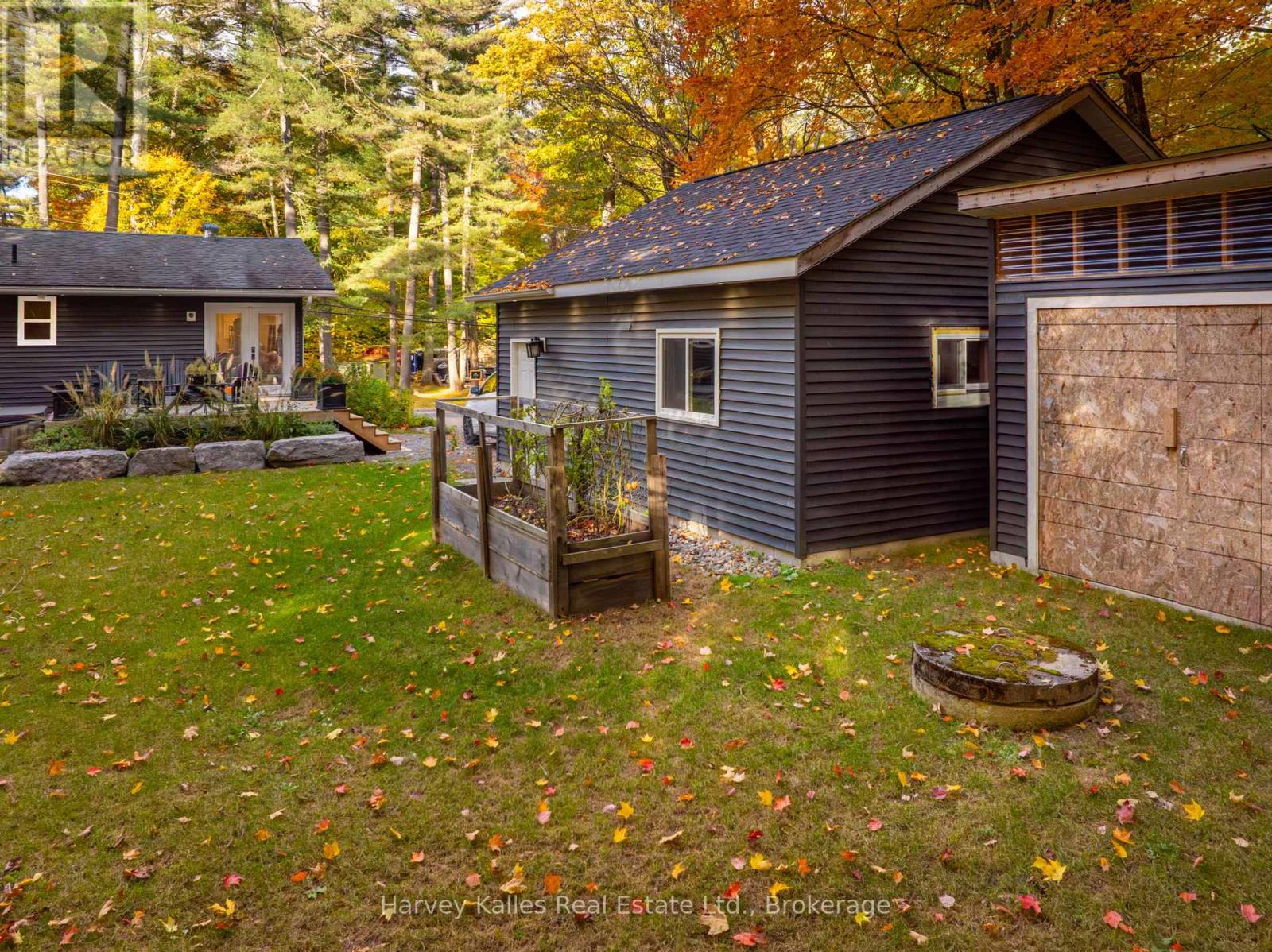 59 Deer Lake Road, Huntsville, Ontario  P0B 1L0 - Photo 26 - X12063162