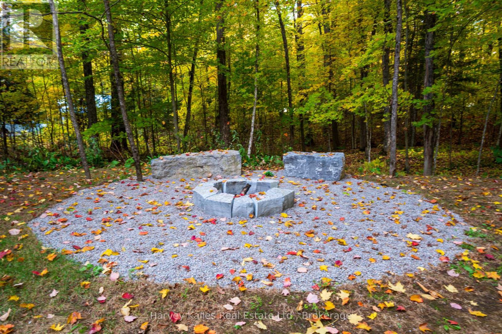 59 Deer Lake Road, Huntsville, Ontario  P0B 1L0 - Photo 28 - X12063162