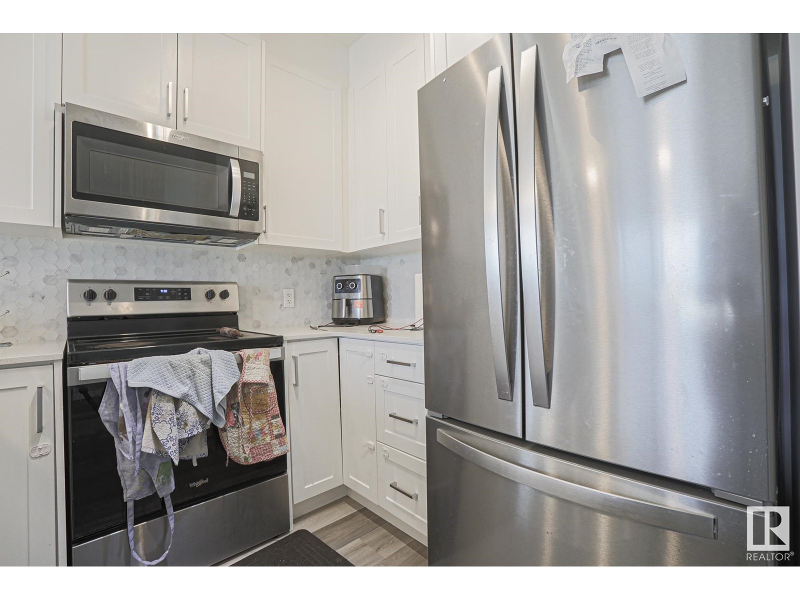 Property at #426 812 WELSH DR SW image 5