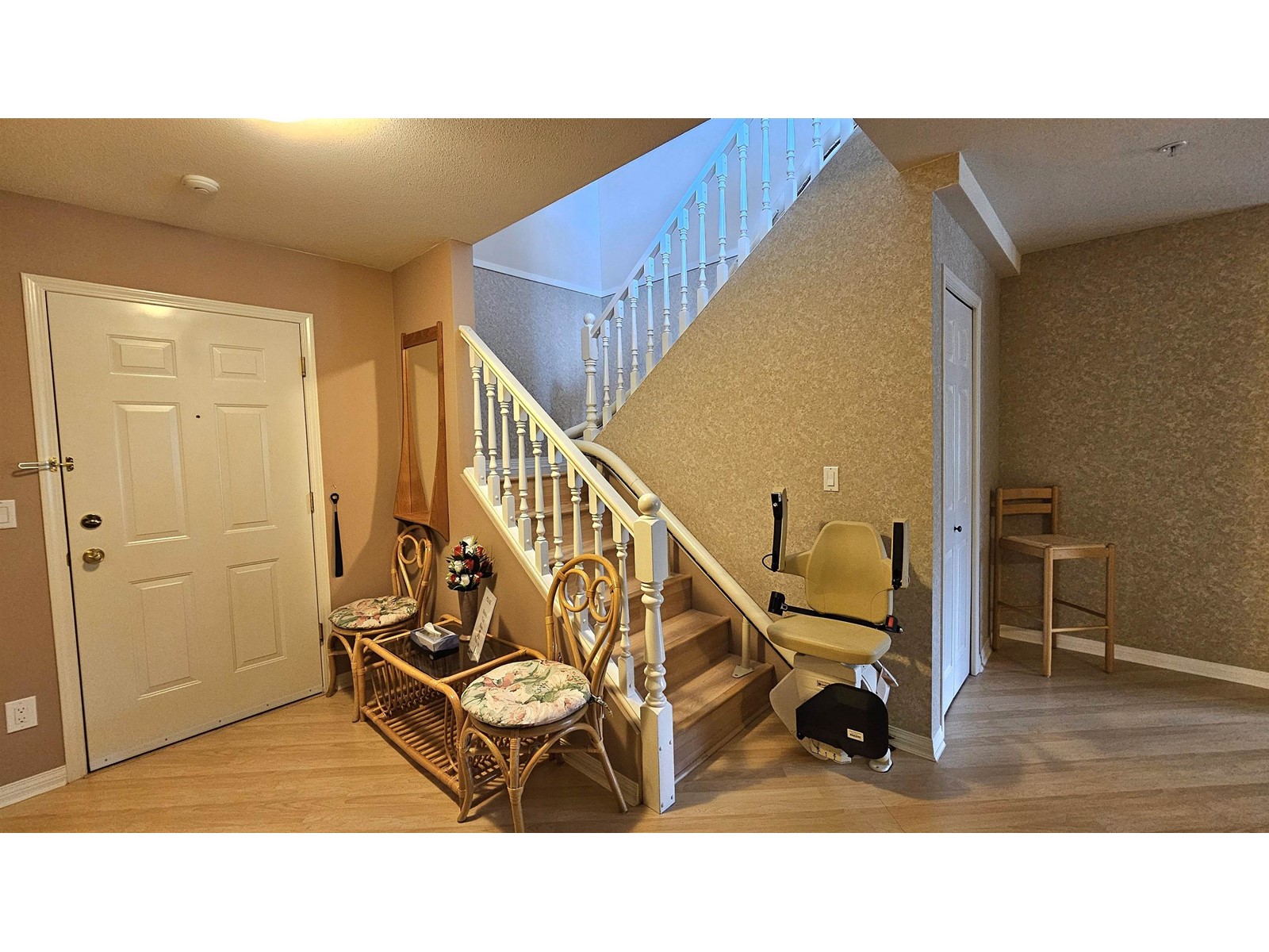 308 6557 121 Street, Surrey, British Columbia  V3W 1E7 - Photo 5 - R2986242