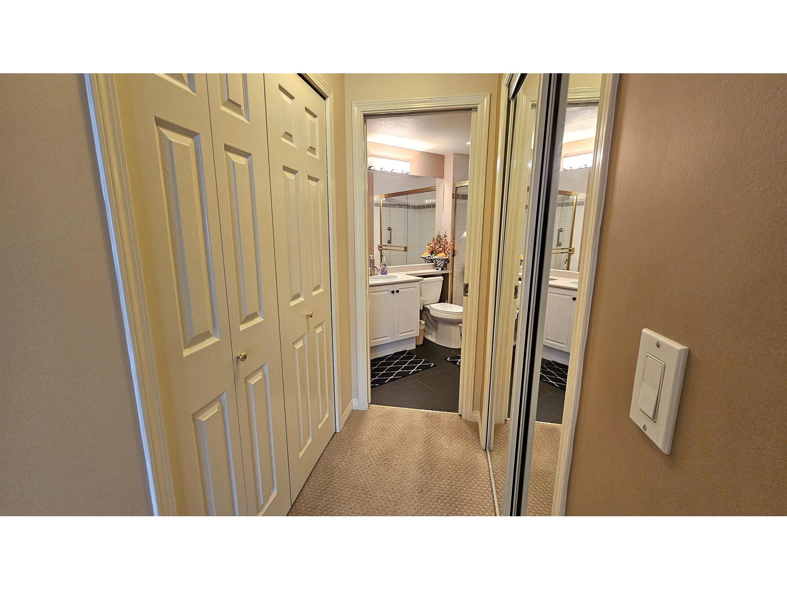 308 6557 121 Street, Surrey, British Columbia  V3W 1E7 - Photo 12 - R2986242