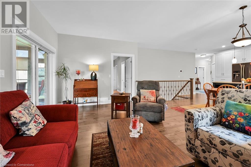 156 St. Michaels Street, Delhi, Ontario  N4B 0A3 - Photo 15 - 40713794