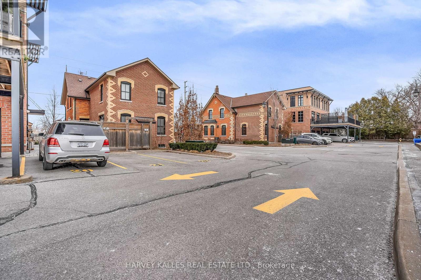 58 - 8161 Kipling Avenue, Vaughan, Ontario  L4L 0G4 - Photo 28 - N12063163