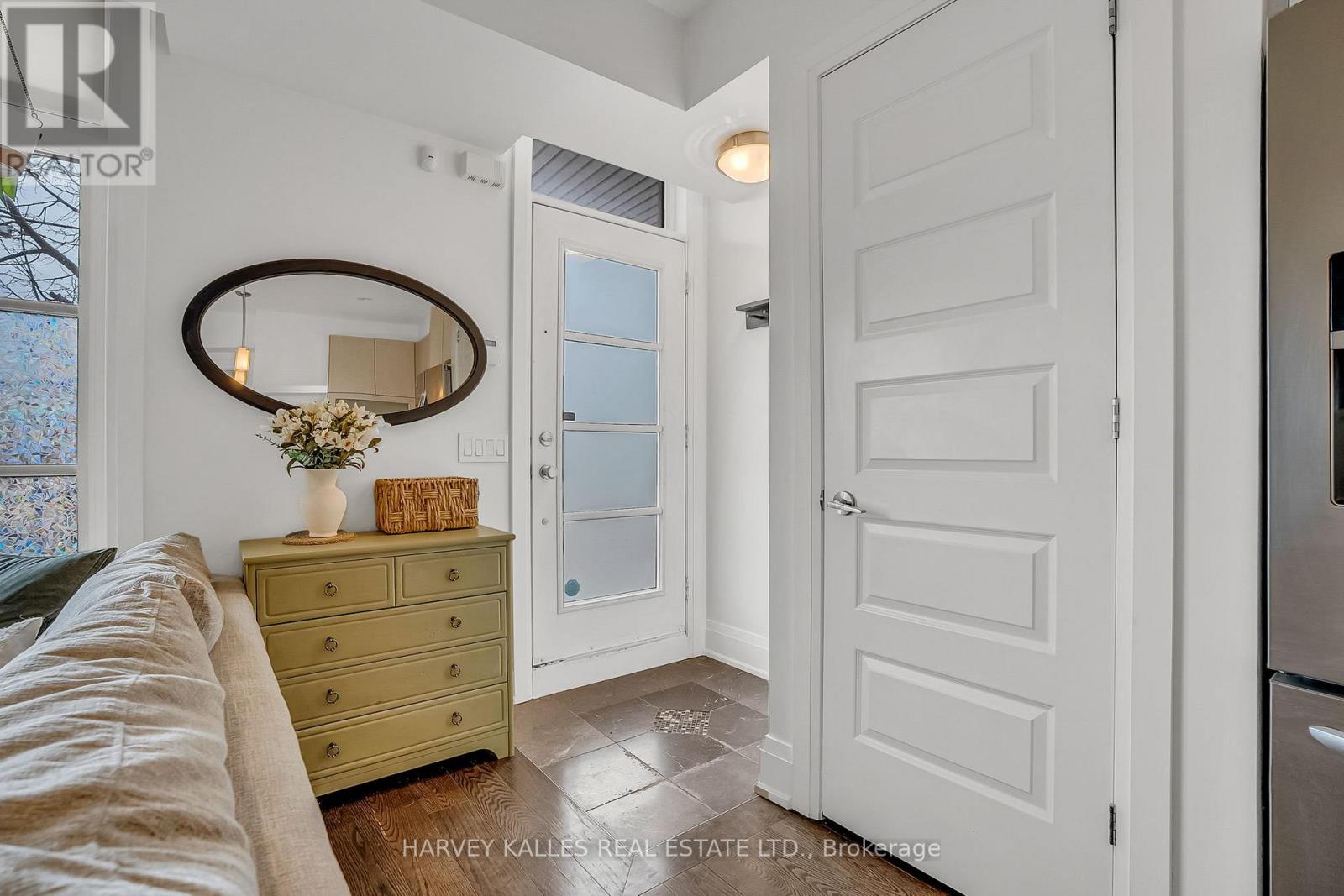 58 - 8161 Kipling Avenue, Vaughan, Ontario  L4L 0G4 - Photo 6 - N12063163