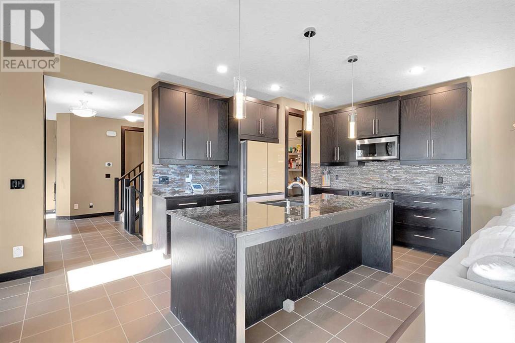 Property at 64 Walden Square SE image 5