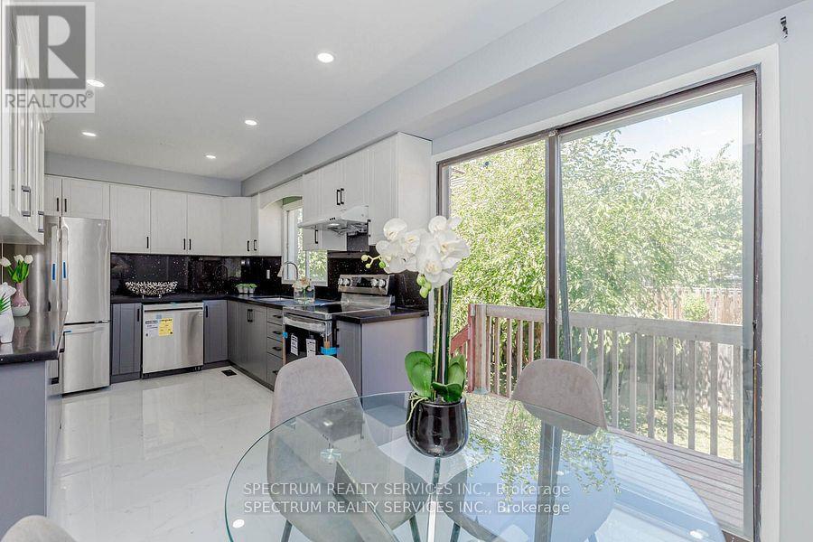 Property at 8 NORBROOK CRESCENT image 2