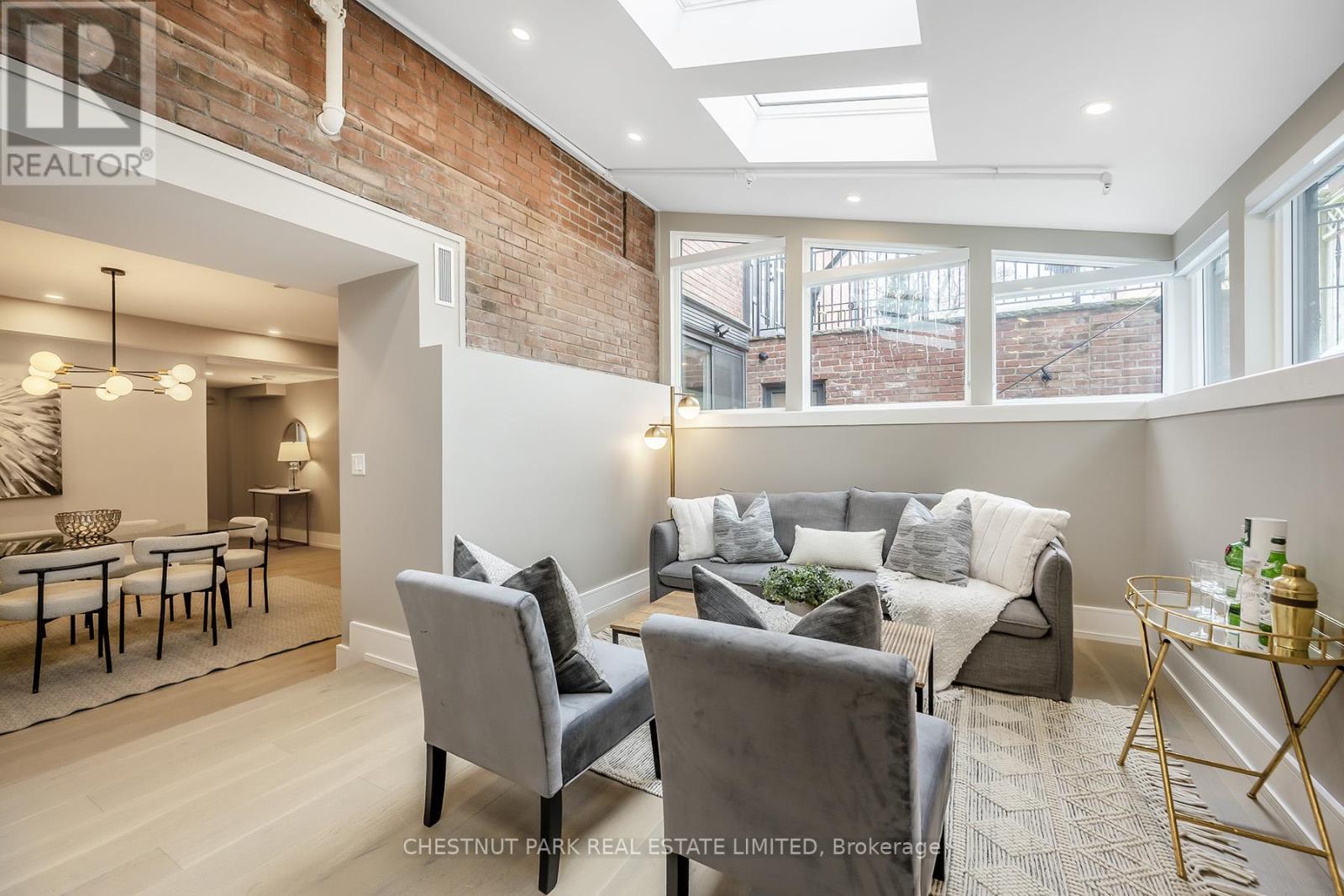 1 - 15 Scarth Road, Toronto, Ontario  M4W 2S5 - Photo 11 - C12037311