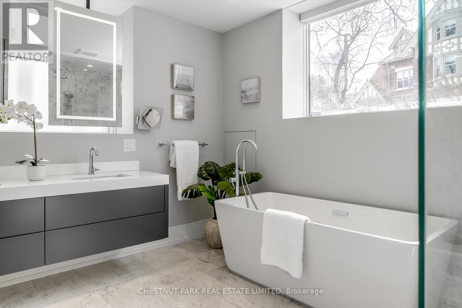 1 - 15 Scarth Road, Toronto, Ontario  M4W 2S5 - Photo 32 - C12037311