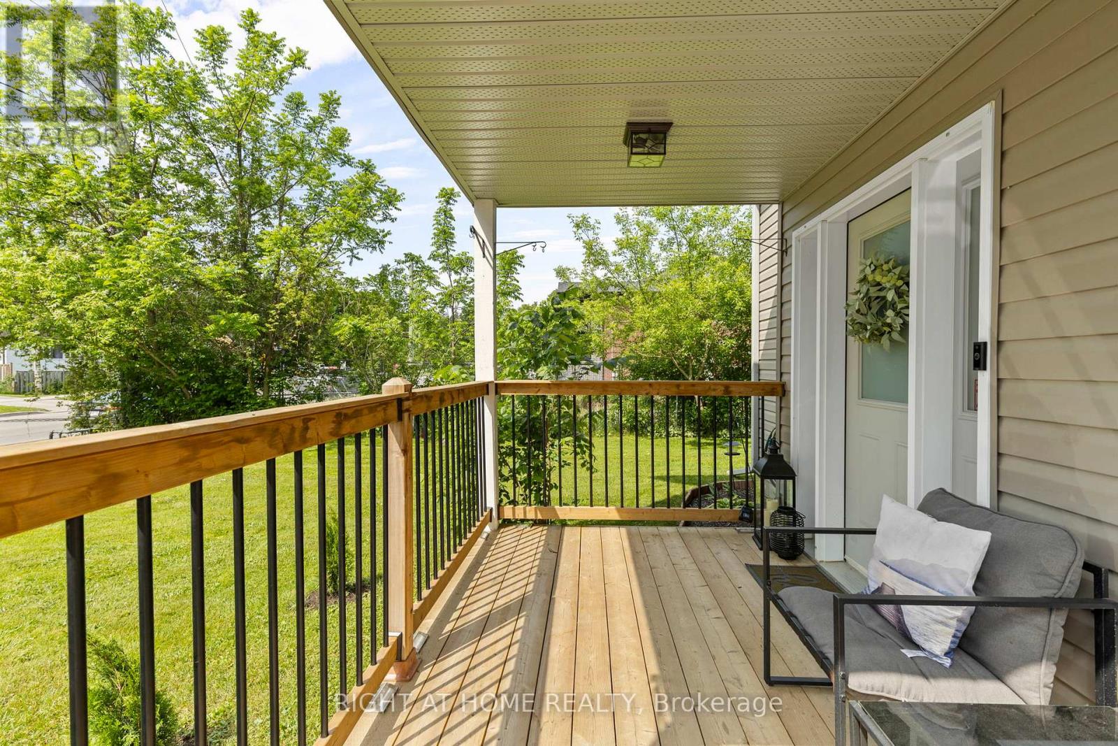199 Centre Street, Essa, Ontario  L0M 1B0 - Photo 4 - N12063196