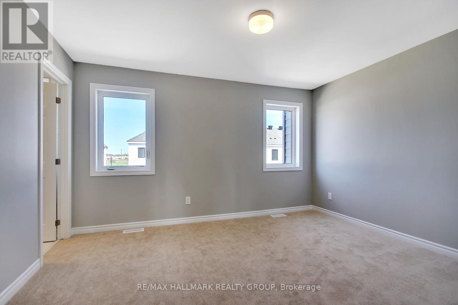 92 Kyanite Lane, Ottawa, Ontario  K2J 7B4 - Photo 34 - X12063306