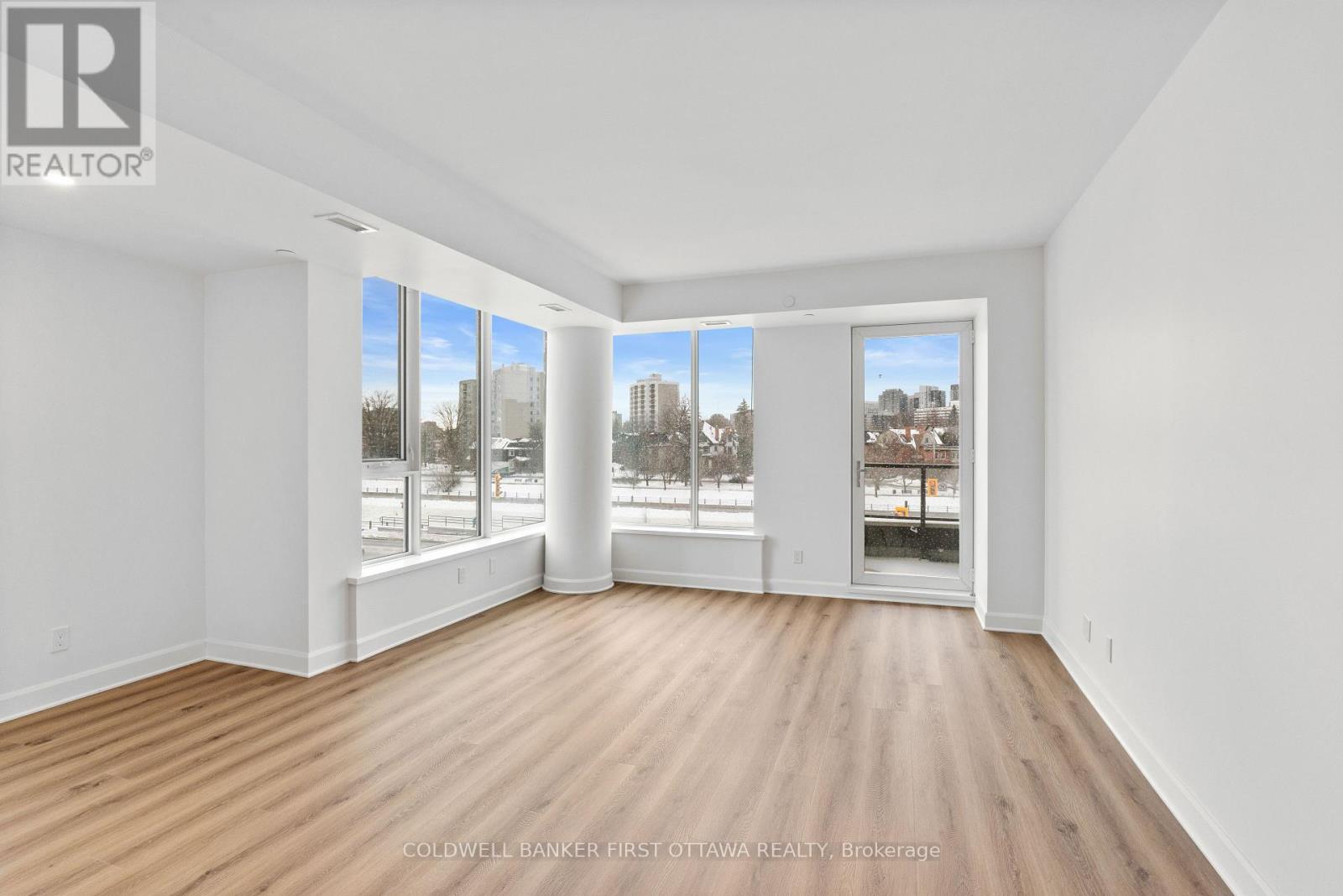 205 - 115 Echo Drive, Ottawa, Ontario  K1S 1M7 - Photo 8 - X12063311