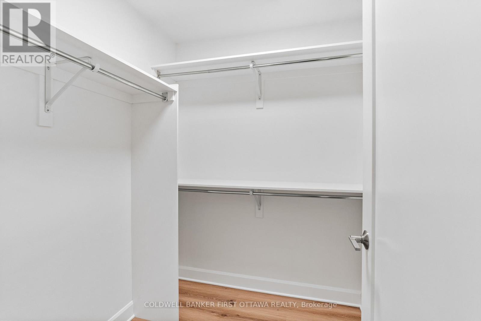 205 - 115 Echo Drive, Ottawa, Ontario  K1S 1M7 - Photo 9 - X12063311