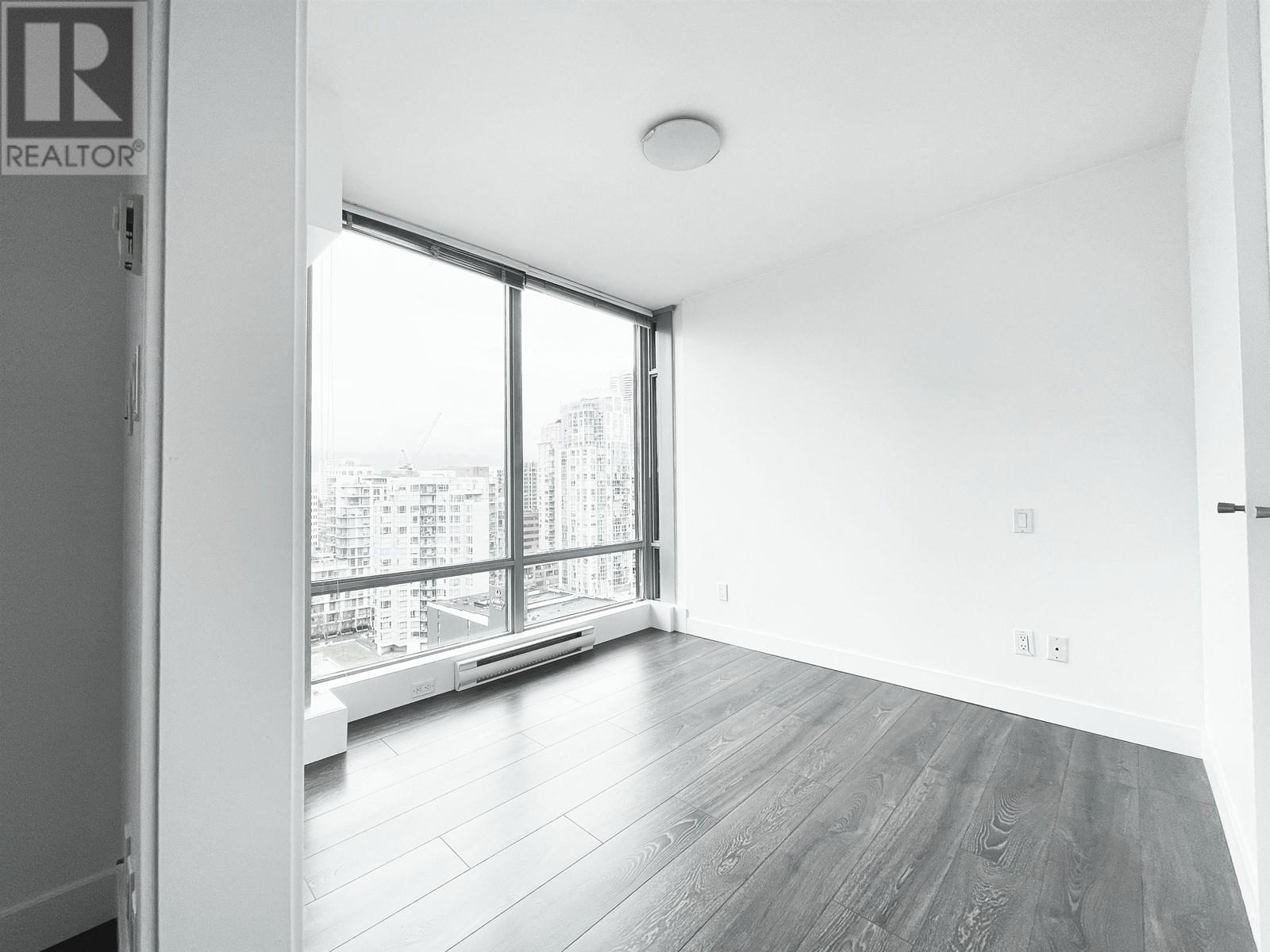 2104 1255 Seymour Street, Vancouver, British Columbia  V6B 0H1 - Photo 4 - R2986235