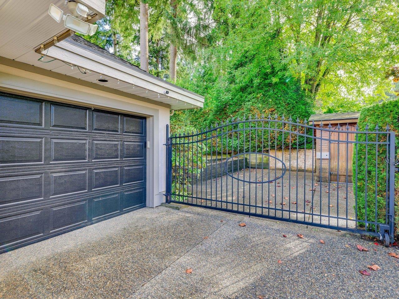 14088 29a Avenue, Surrey, British Columbia  V4P 2J8 - Photo 2 - R2973462