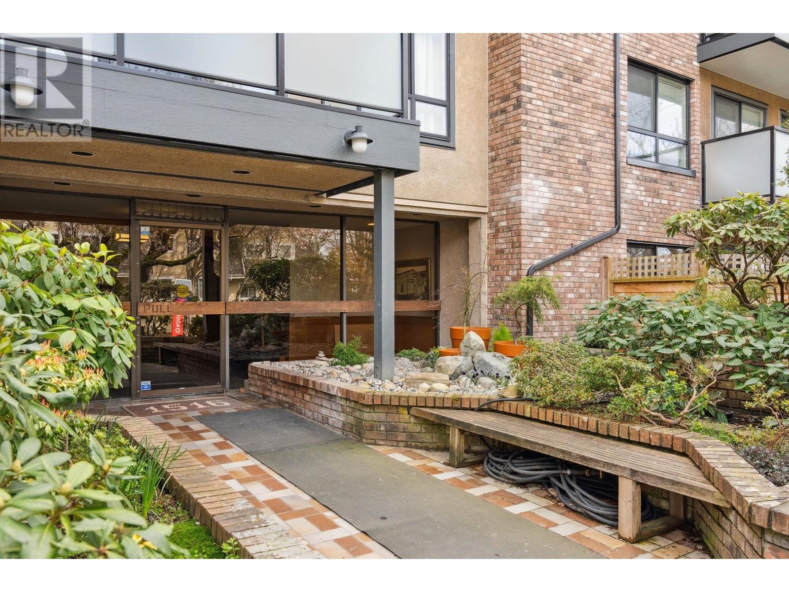 108 1516 Charles Street, Vancouver, British Columbia  V5L 2T1 - Photo 3 - R2986303