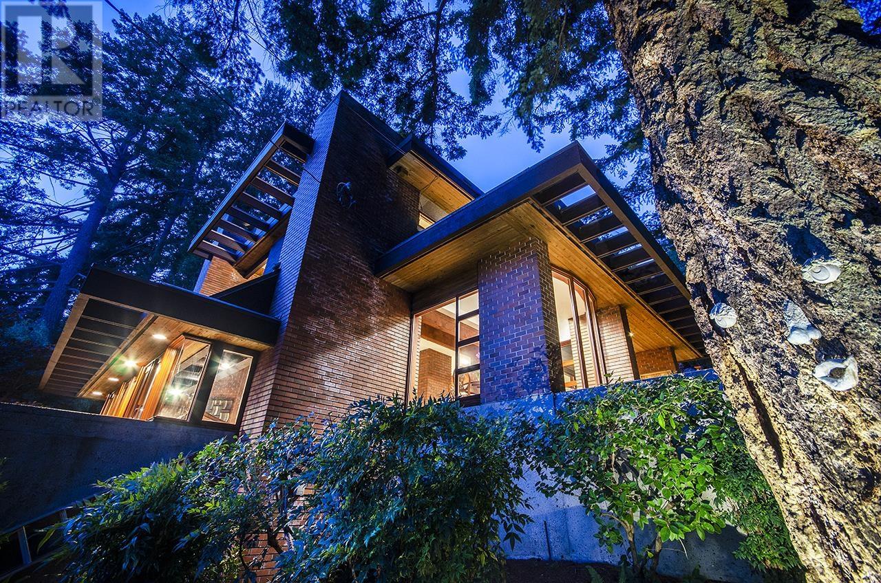 4651 Marine Drive, West Vancouver, British Columbia  V7W 2P1 - Photo 33 - R2986327
