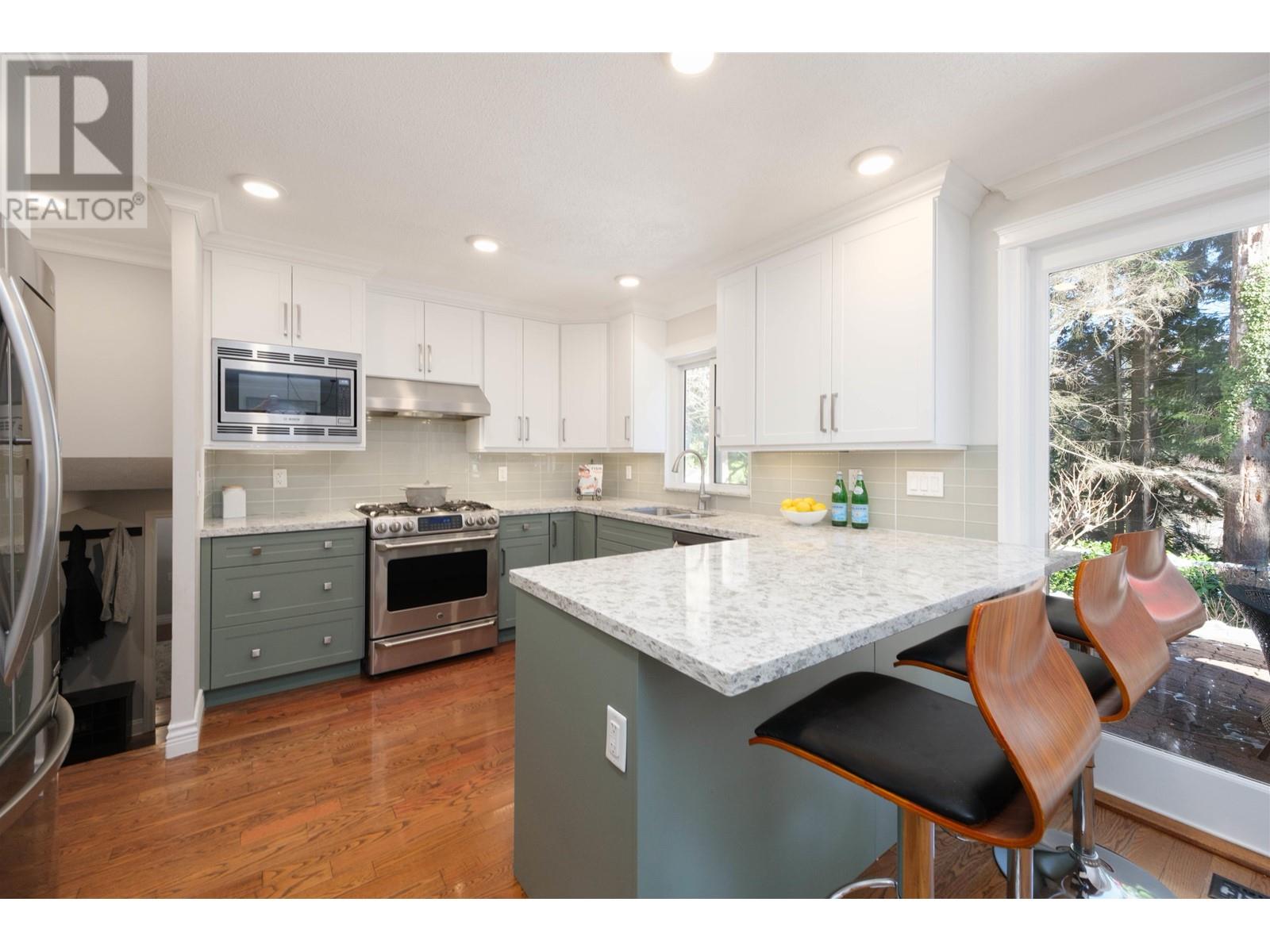 4778 Hoskins Road, North Vancouver, British Columbia  V7K 2R1 - Photo 10 - R2986335