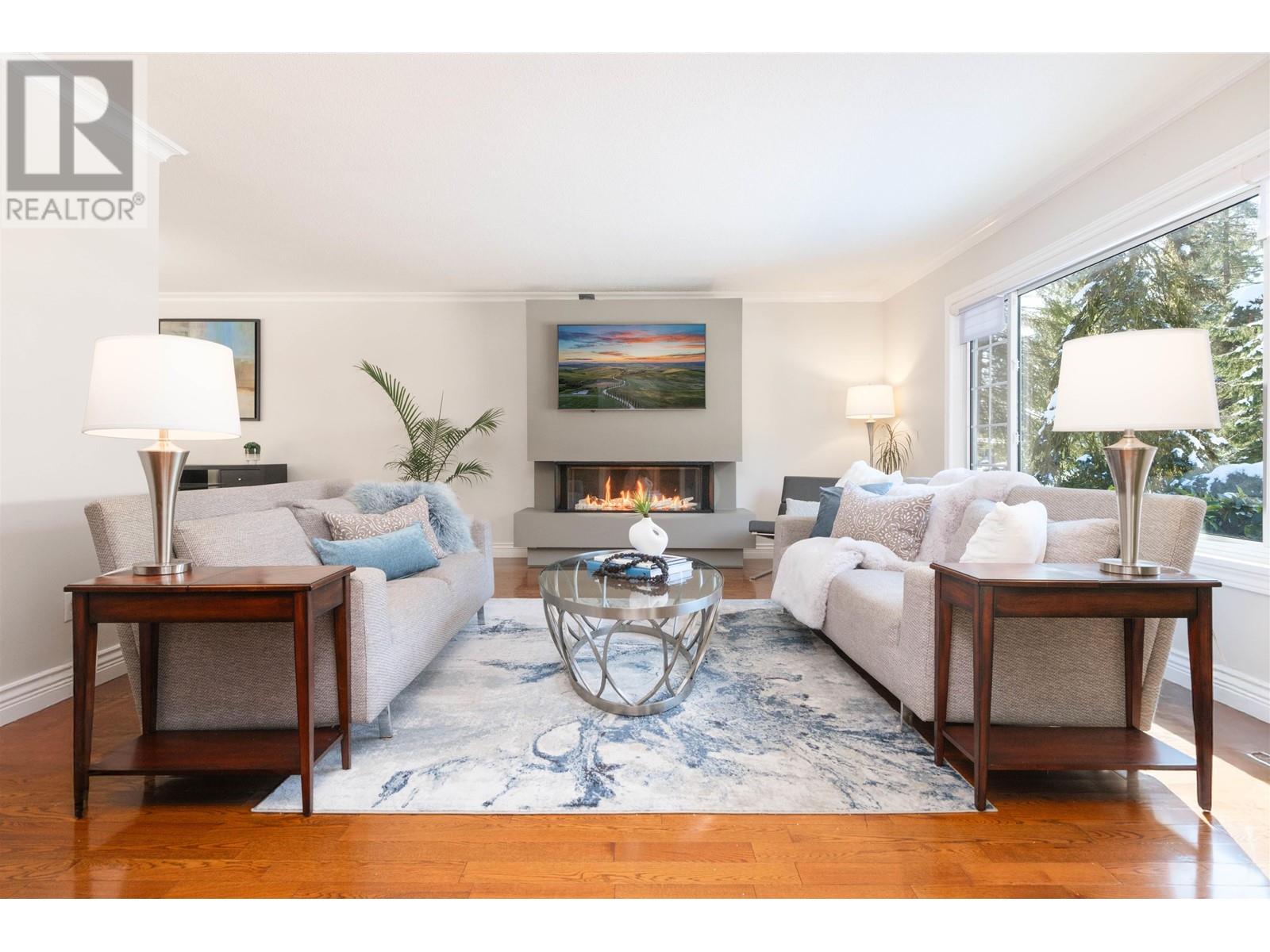 4778 Hoskins Road, North Vancouver, British Columbia  V7K 2R1 - Photo 2 - R2986335