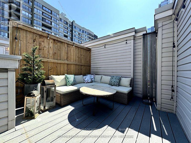 380 - 415 Jarvis Street, Toronto, Ontario  M4Y 3C1 - Photo 9 - C12063276