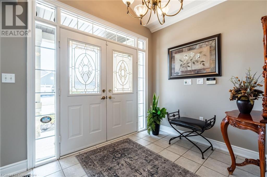 Property at 18 BELLSTONE Lane image 4