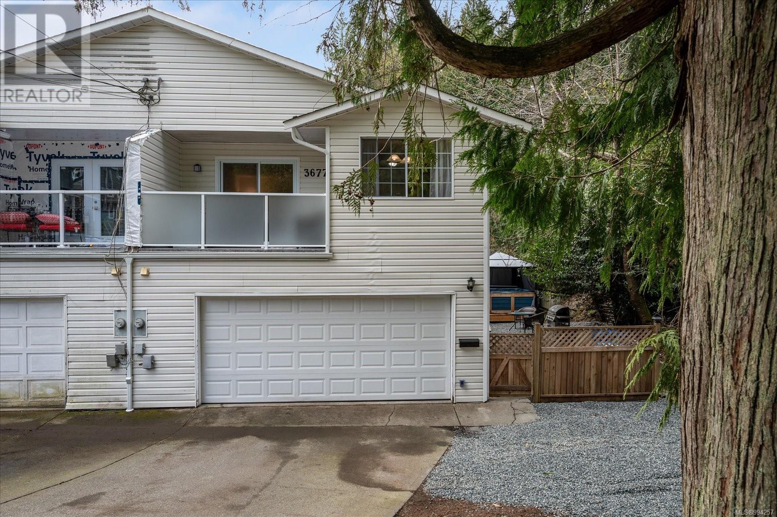 Property at 3677 Ross Rd image 2