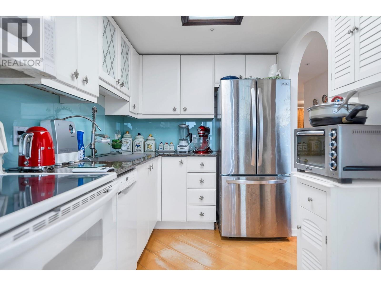 2302 1050 Burrard Street, Vancouver, British Columbia  V6Z 2S3 - Photo 17 - R2984583