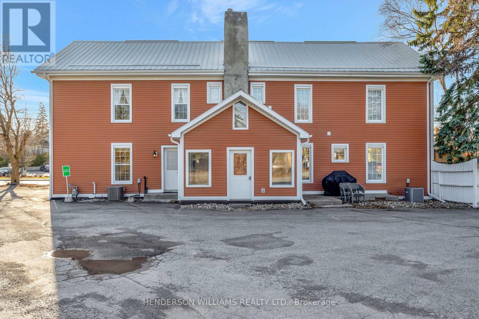 1 Lake Street E, Prince Edward County, Ontario  K0K 2T0 - Photo 3 - X12063314