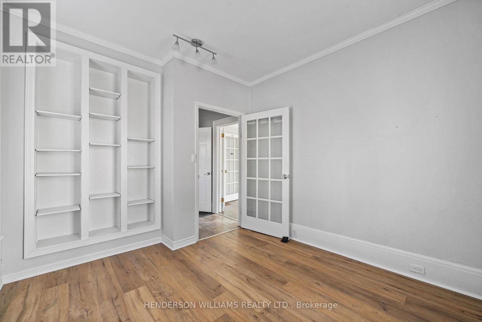 1 Lake Street E, Prince Edward County, Ontario  K0K 2T0 - Photo 37 - X12063314