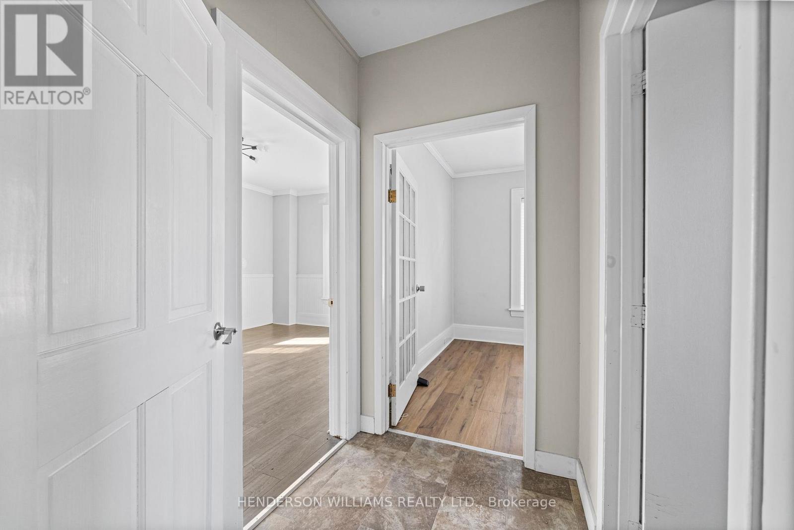 1 Lake Street E, Prince Edward County, Ontario  K0K 2T0 - Photo 39 - X12063314