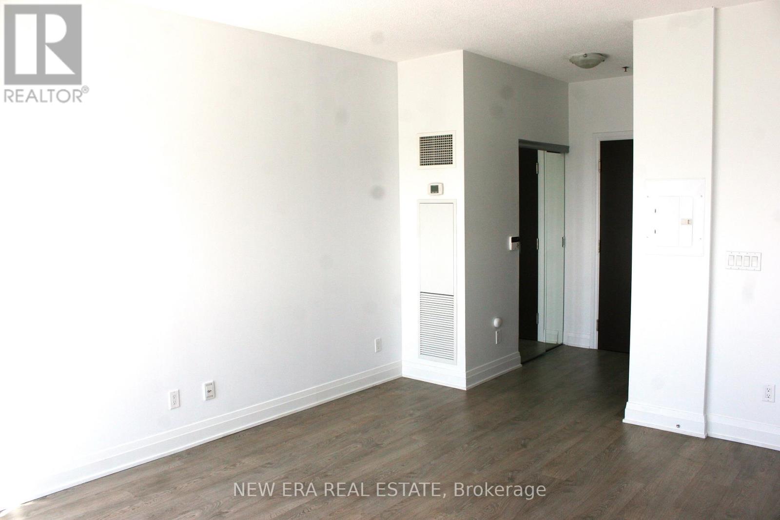 512 - 55 Speers Road, Oakville, Ontario  L6K 0H9 - Photo 8 - W11986891
