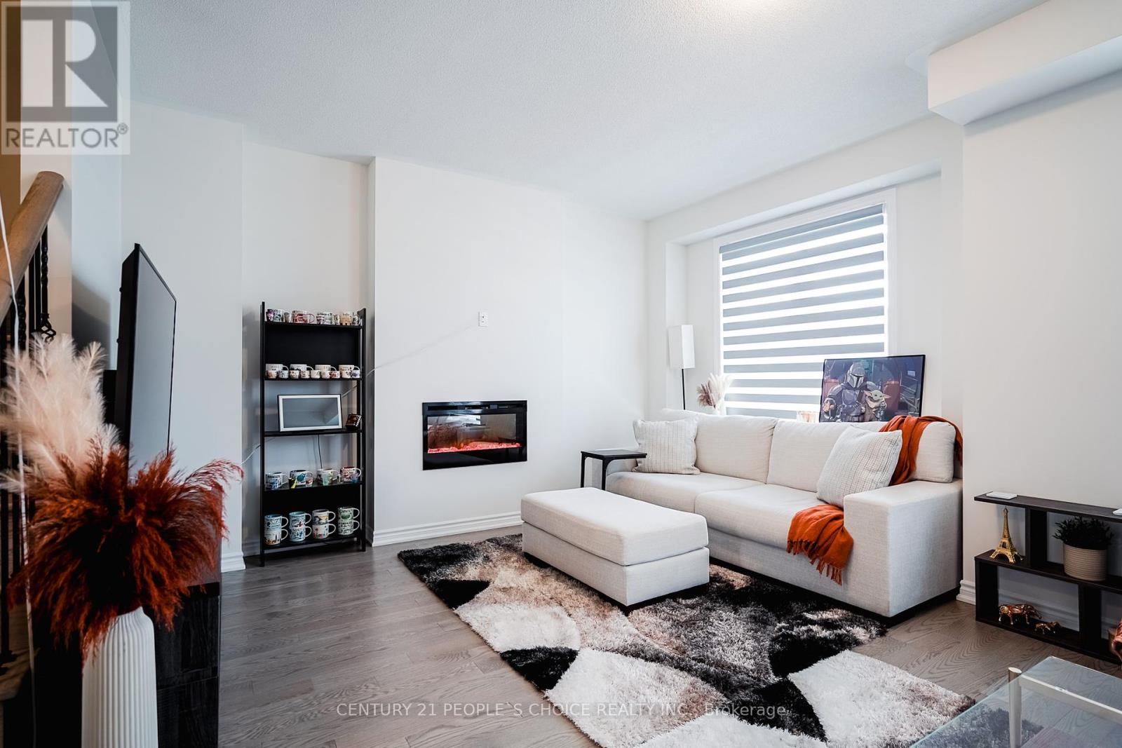 41 Minnock Street W, Caledon, Ontario  L7C 4K9 - Photo 12 - W12062664