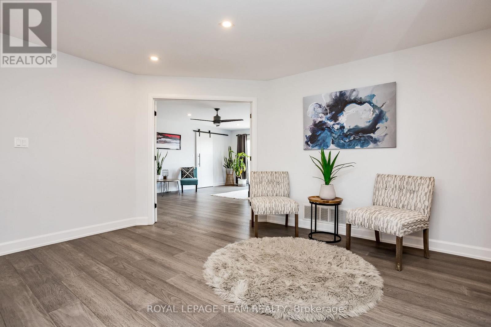 5758 Fernbank Road, Ottawa, Ontario  K2S 1B6 - Photo 15 - X12063432