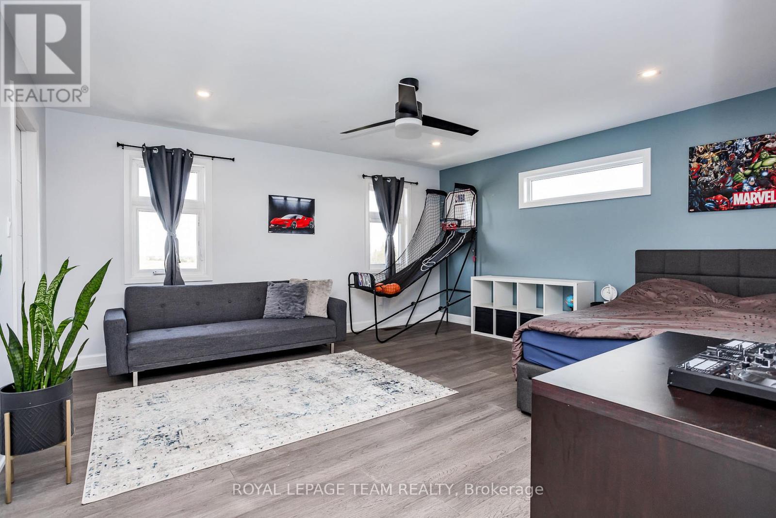 5758 Fernbank Road, Ottawa, Ontario  K2S 1B6 - Photo 26 - X12063432