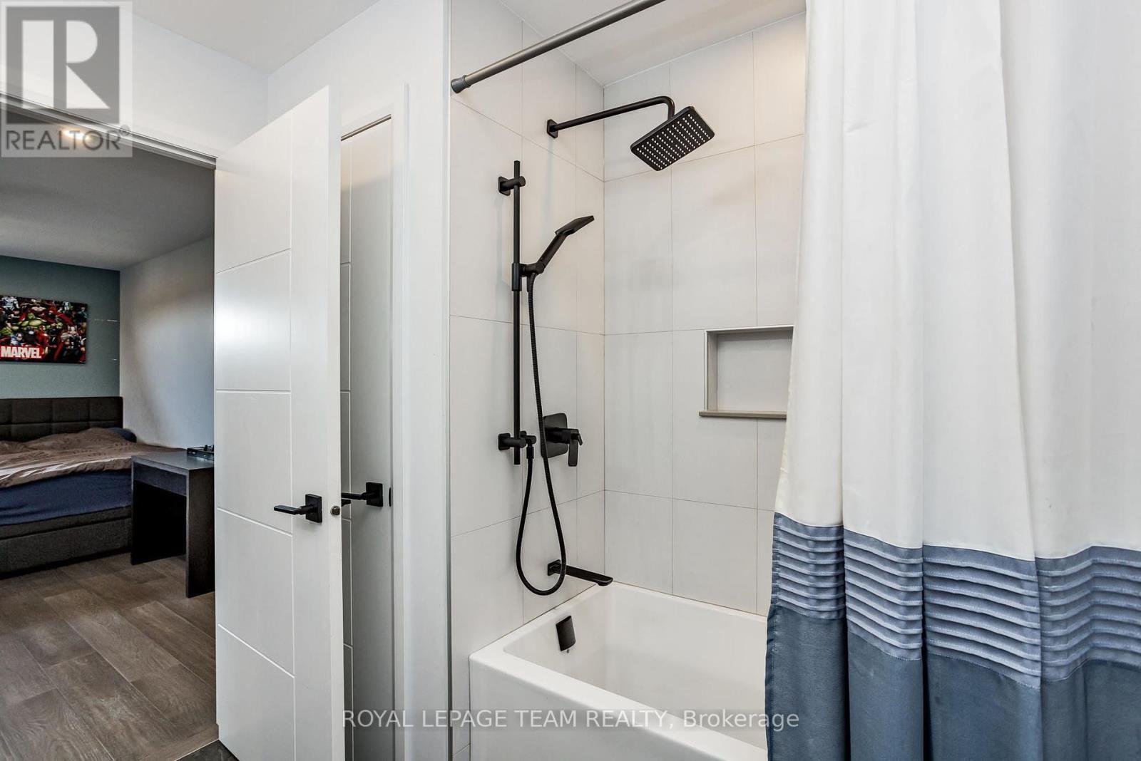 5758 Fernbank Road, Ottawa, Ontario  K2S 1B6 - Photo 28 - X12063432
