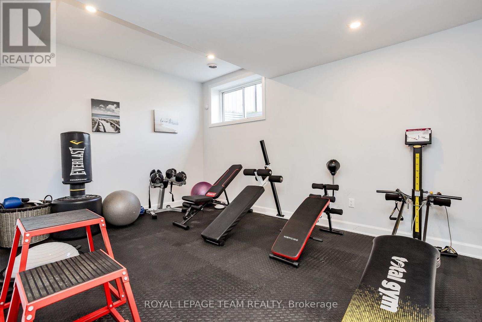 5758 Fernbank Road, Ottawa, Ontario  K2S 1B6 - Photo 32 - X12063432