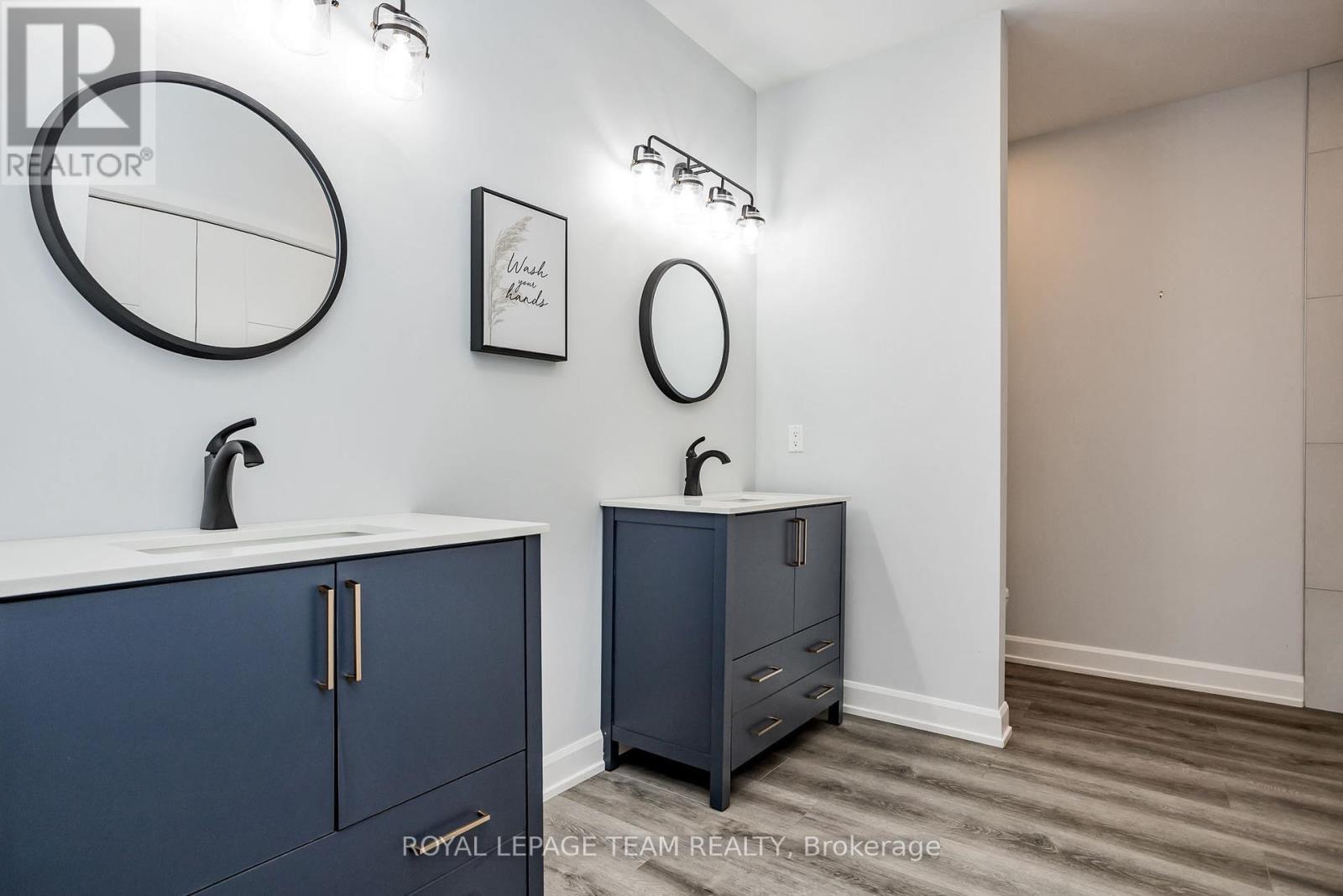 5758 Fernbank Road, Ottawa, Ontario  K2S 1B6 - Photo 33 - X12063432
