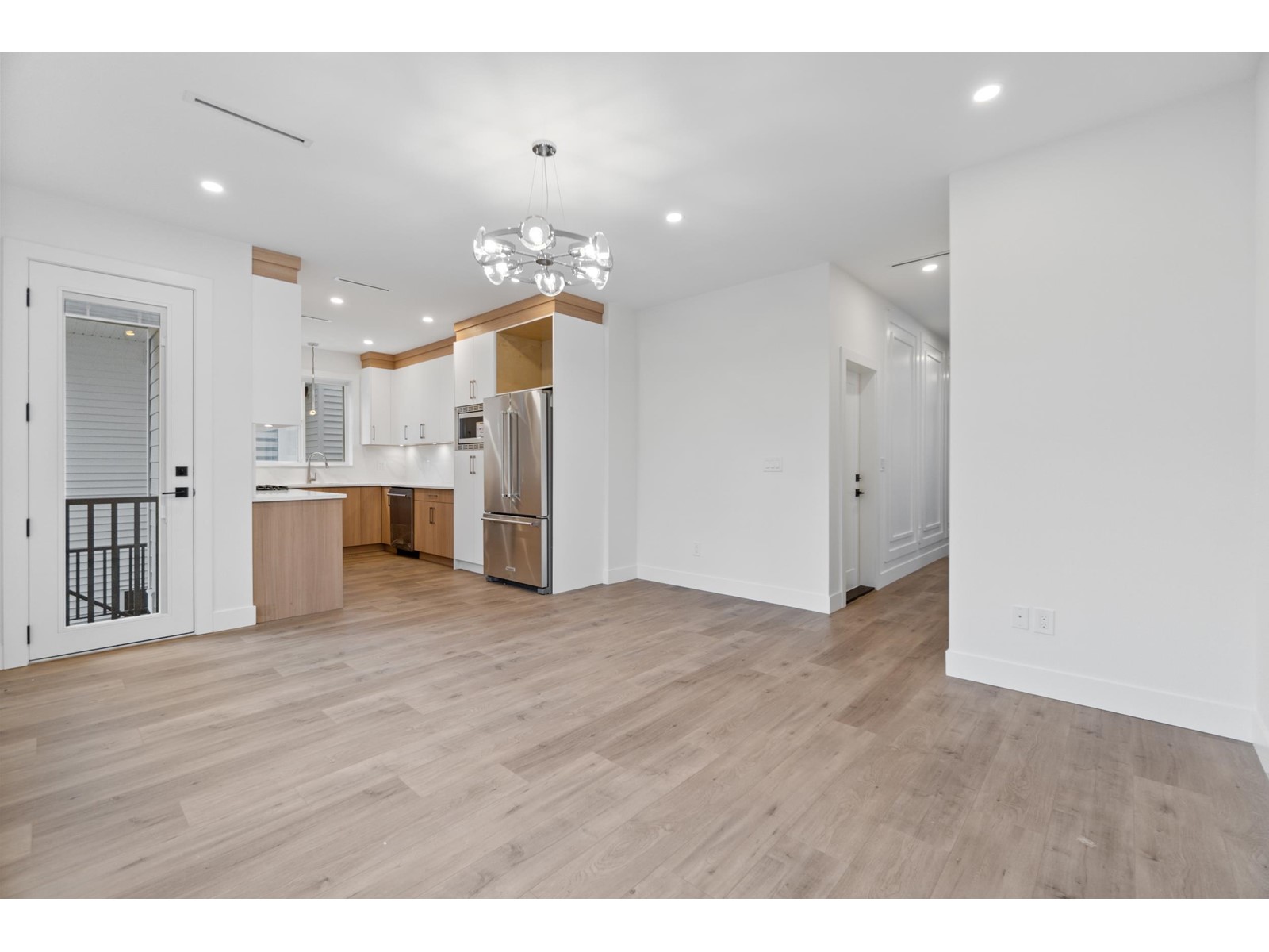 7538 205a Street, Langley, British Columbia  V2Y 1V5 - Photo 6 - R2985661