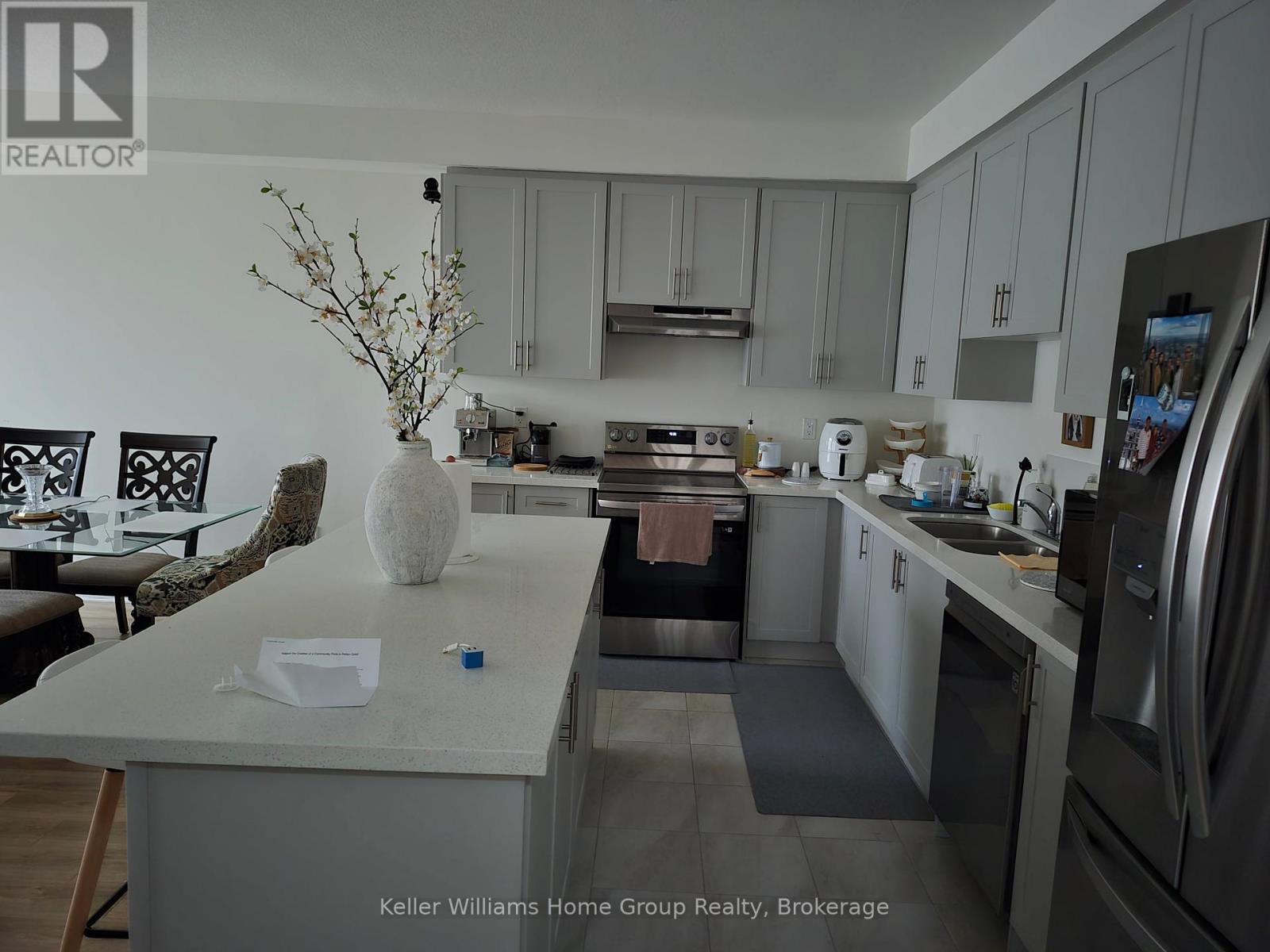 18 Beretta Street, Tillsonburg, Ontario  N4G 0J7 - Photo 6 - X12063358