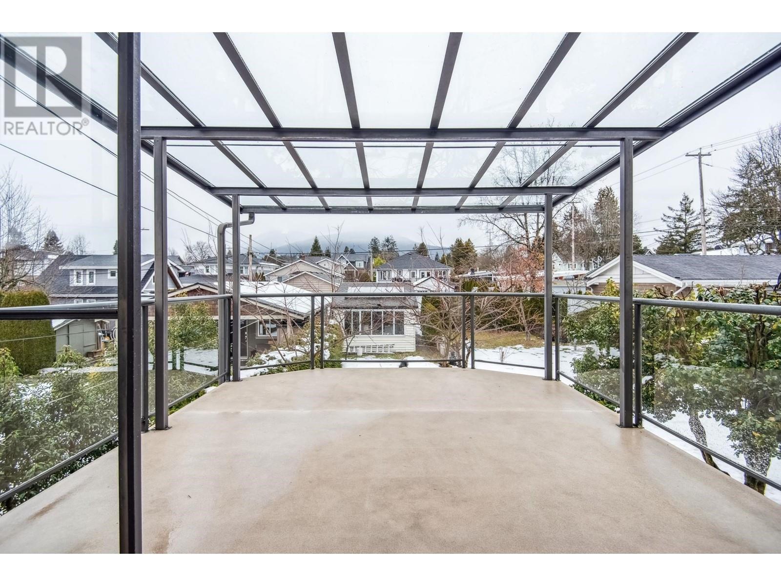628 E 9th Street, North Vancouver, British Columbia  V7L 2B7 - Photo 27 - R2967712