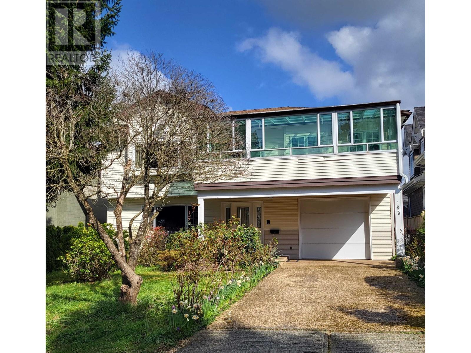 Property at 628 E 9TH STREET image 1