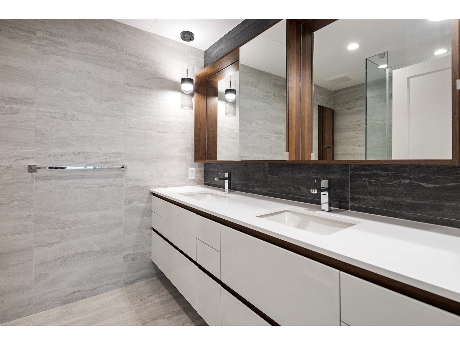 807 1526 Finlay Street, White Rock, British Columbia  V4B 4L9 - Photo 24 - R2919192