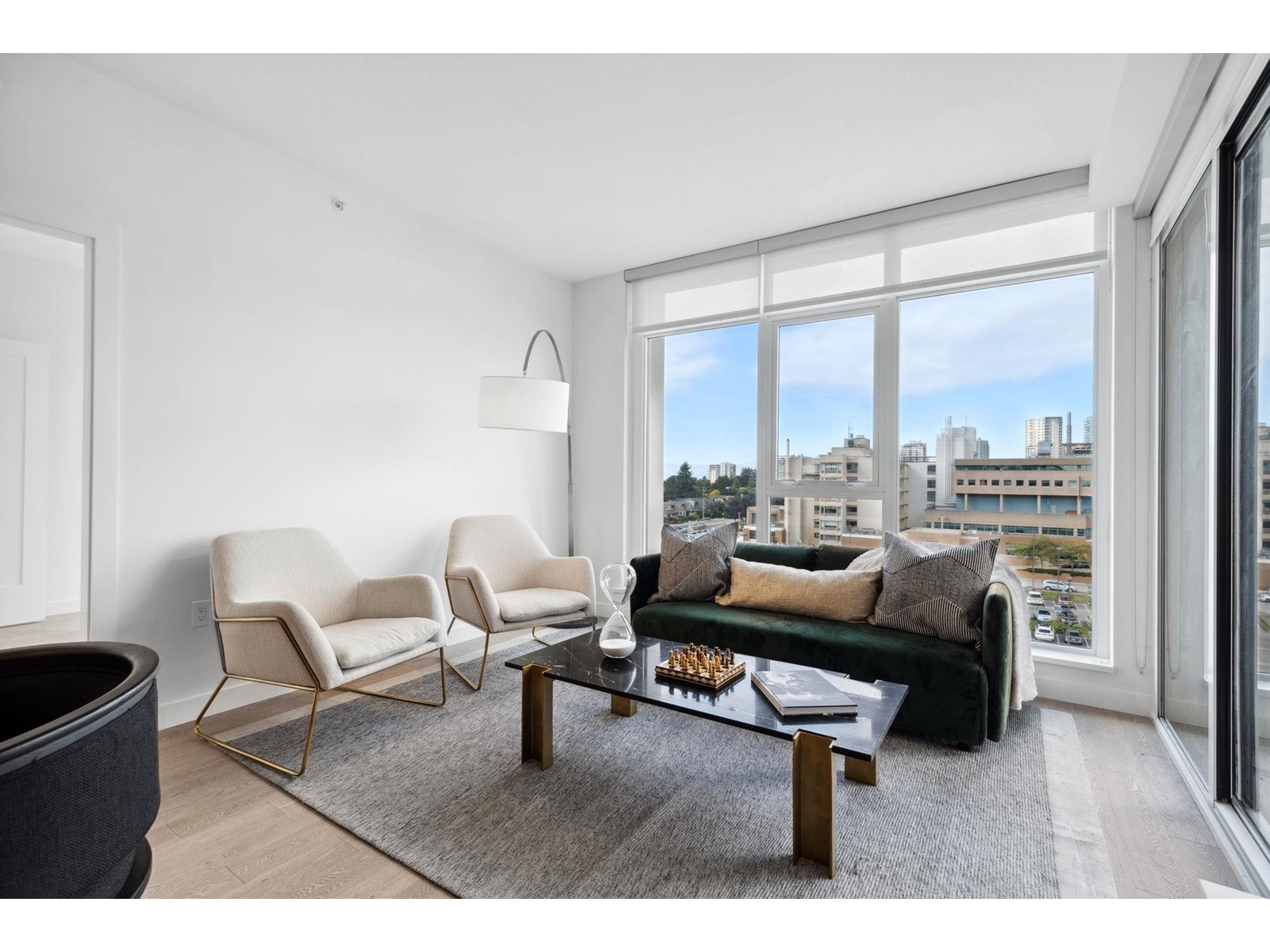 Property at 711 1526 FINLAY STREET image 1
